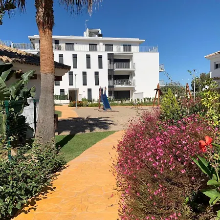 Apartamento Primera Linea De Playa Con Piscina Rota