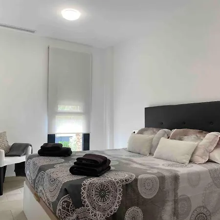 Apartamento Apartamento Primera Linea De Playa Con Piscina *