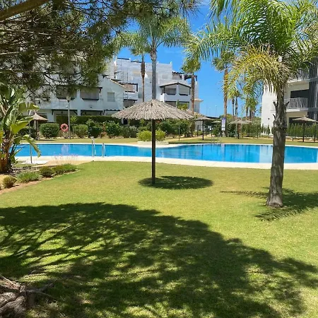 Apartamento Primera Linea De Playa Con Piscina